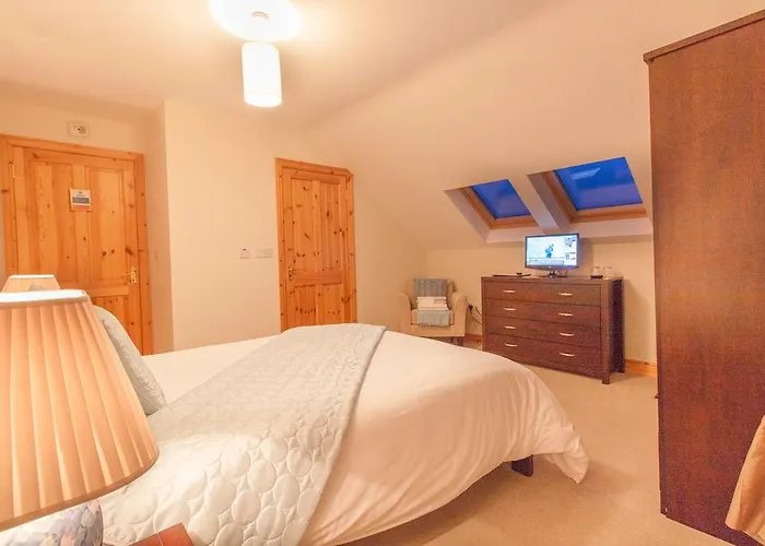 فندق مبيت وإفطار Achill Water's Edge Doogort